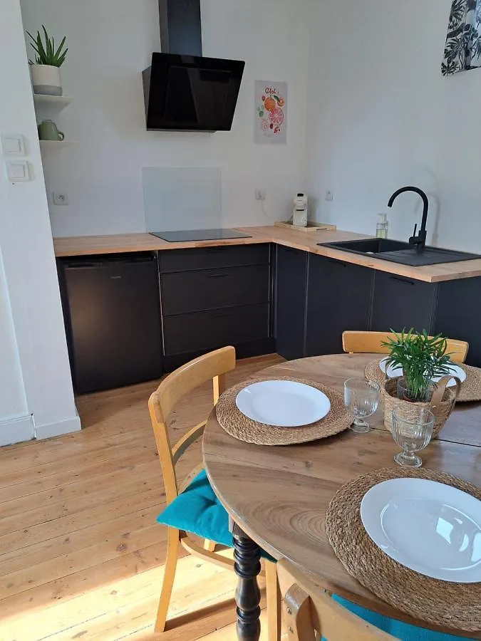 Appartement Calme Dans Maisonnette Graulhet