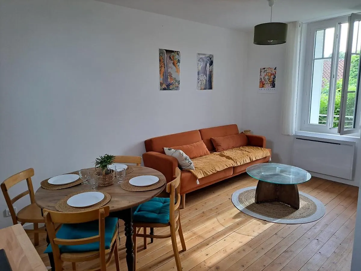 Appartement Calme Dans Maisonnette Graulhet